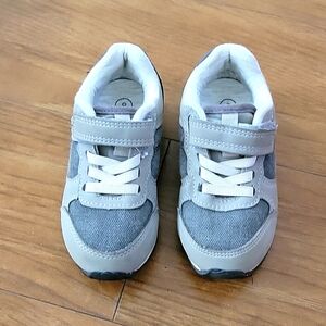 Toddler size 8 shoes
